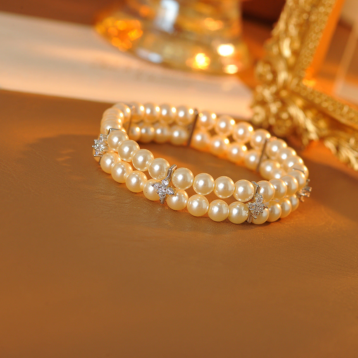 Light Luxury French Multi-layer Vintage Double-layer Pearl Elastic Bracelet, High-shining Bracelet, Versatile