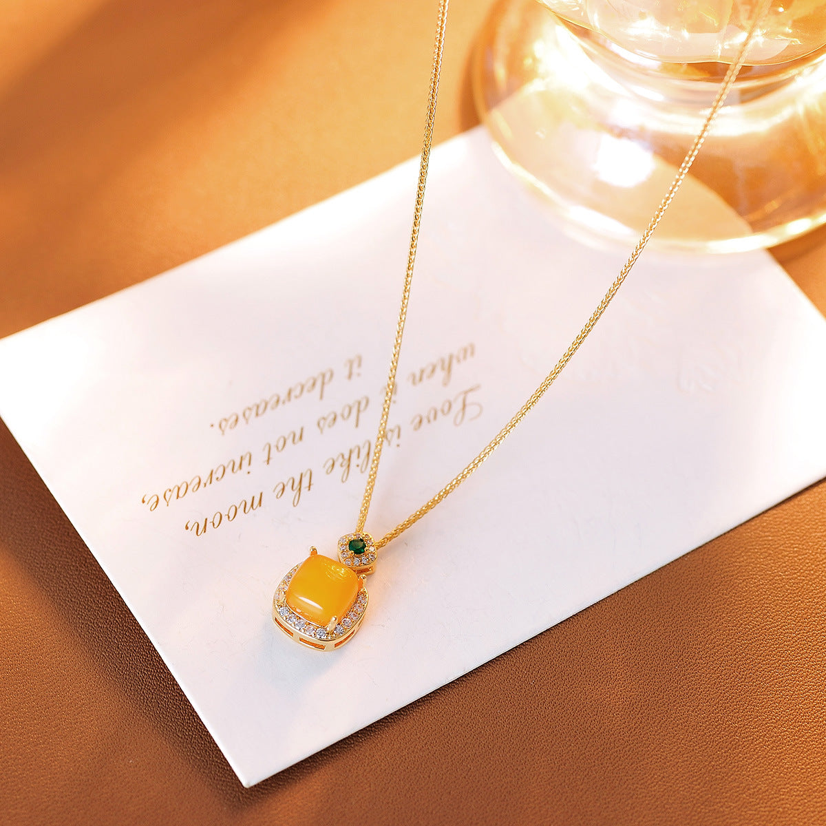 Original Lace Diamond Beeswax Turquoise Small Sugar Cube Necklace Female Niche Design Temperament Necklace