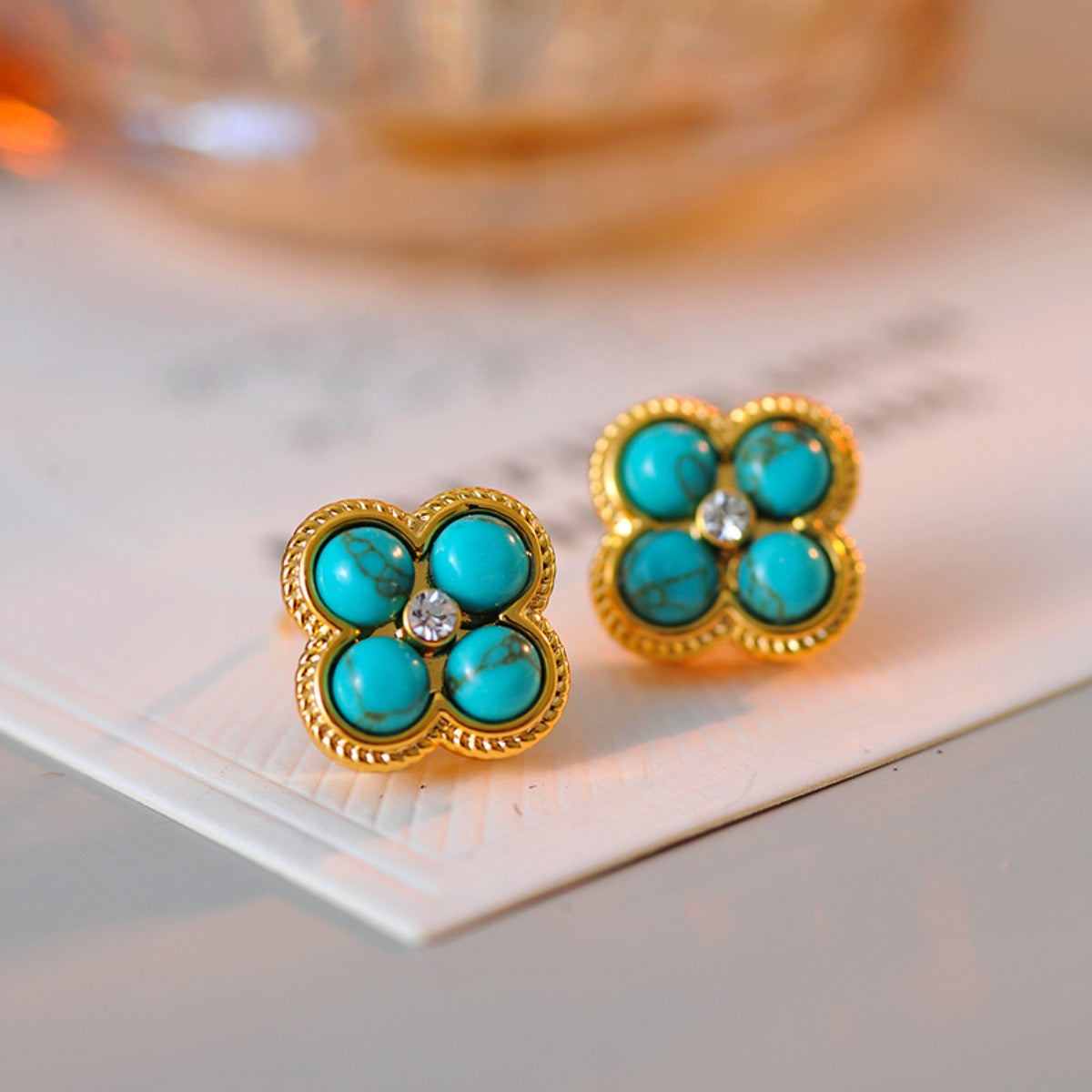 Vintage Fashion Four-leaf Clover Turquoise Zircon Stud Earrings Light Luxury High-end Earrings Design Stud Earrings Women