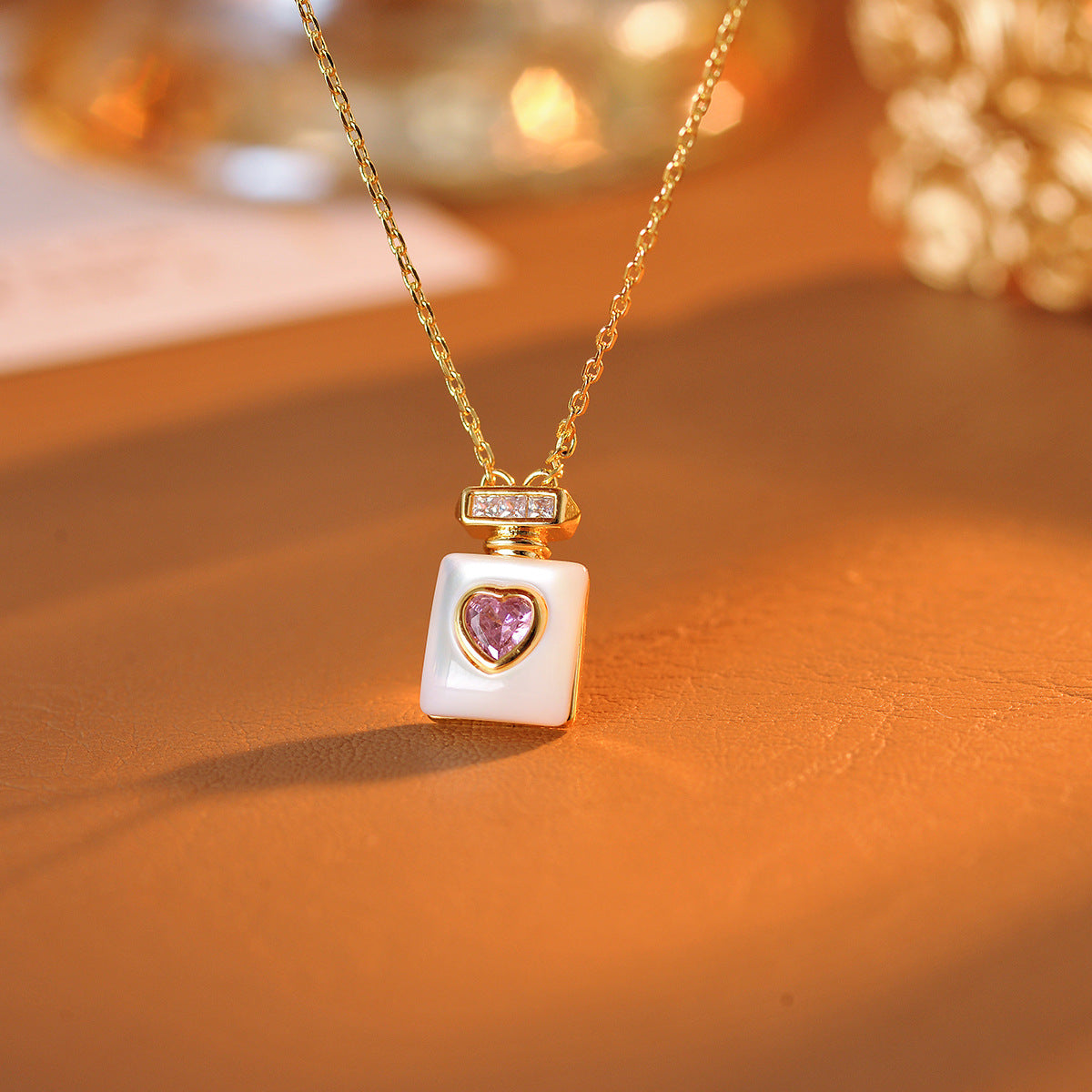 Perfume Bottle Necklace Fritillary Powder Zircon Temperament Necklace Sweet Fashion Light Luxury Simple Jewelry