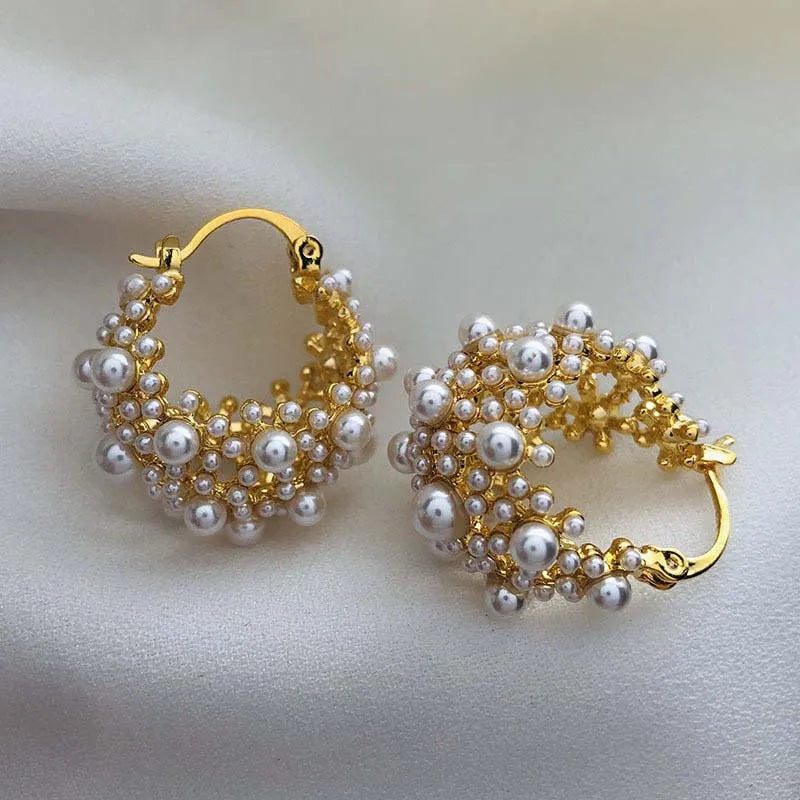 Vintage Gold Color Irregular Pearl Earrings for Women Elegant Metal Hollow Flower Basket Personality Earrings Wedding Jewelry
